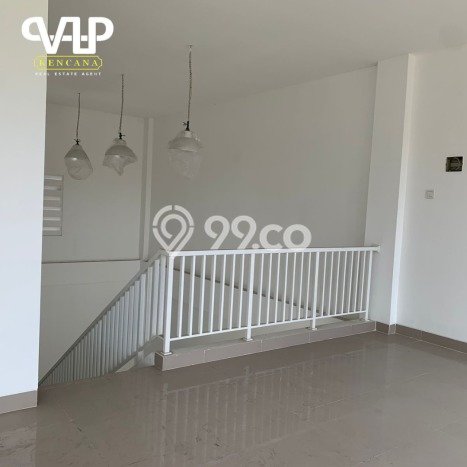 Ruko Dijual di Jakarta Barat LT 140m2 & LB 175m2 Lokasi Terbaik! Ruko Dijual di Jakarta Barat LT 140m2 & LB 175m2 Lokasi Terbaik!