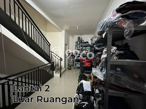Ruko Dijual di Prime Area Jakarta Barat Luas 176m2 Ruko Dijual di Prime Area Jakarta Barat Luas 176m2