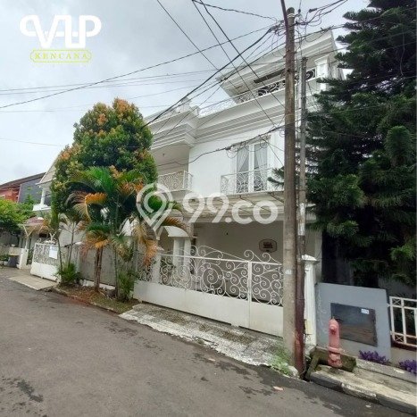 Dijual Rumah Mewah Megah Dengan View Cantik di Bintaro, Tangerang Selatan Dijual Rumah Mewah Megah Dengan View Cantik di Bintaro, Tangerang Selatan