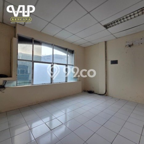 Unit Ruko Dijual di Jakarta Utara LT 85m2 & LB 425m2 Unit Ruko Dijual di Jakarta Utara LT 85m2 & LB 425m2