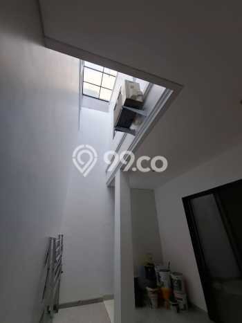 Hot Offer Hunian Premium Ideal dan Luas di Mulyorejo, Surabaya Hot Offer Hunian Premium Ideal dan Luas di Mulyorejo, Surabaya