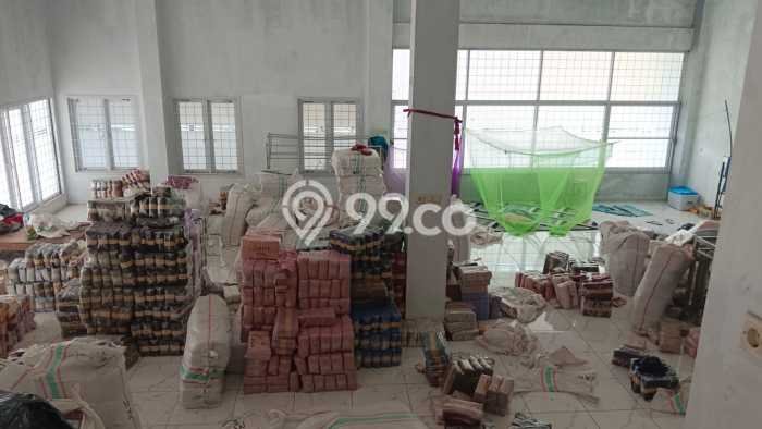 Ruko Dijual di Simokerto LT 312m2, LB 500m2 untuk Investasi Ruko Dijual di Simokerto LT 312m2, LB 500m2 untuk Investasi
