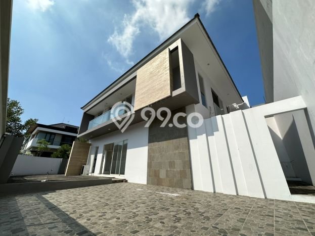 Dijual Rumah Premium dengan Fasilitas Sekitar Lengkap di Sukolilo, Surabaya Dijual Rumah Premium dengan Fasilitas Sekitar Lengkap di Sukolilo, Surabaya
