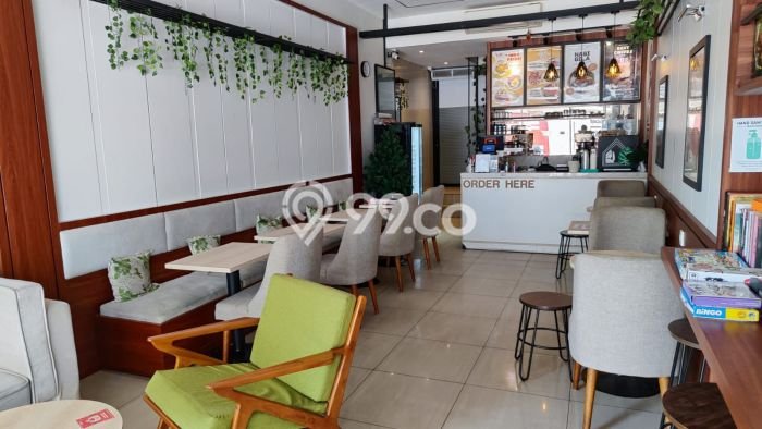 Area Ramai! Ruko Dijual di Gubeng untuk Bisnis Luas Bangunan 200m2 Area Ramai! Ruko Dijual di Gubeng untuk Bisnis Luas Bangunan 200m2