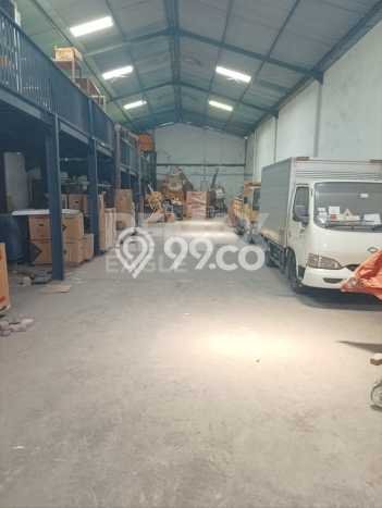 Gudang Dijual di Asemrowo Surabaya dengan Luas Bangunan 411m2 Gudang Dijual di Asemrowo Surabaya dengan Luas Bangunan 411m2