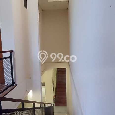 Rumah Cantik Siap Pakai Di Wiyung Luas 135m2 Lokasi Strategis Rumah Cantik Siap Pakai Di Wiyung Luas 135m2 Lokasi Strategis