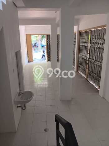 Ruko Komersial Dijual di Sukolilo Surabaya LT 160m2 & LB 96m2 Ruko Komersial Dijual di Sukolilo Surabaya LT 160m2 & LB 96m2