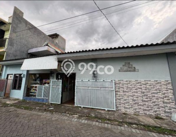Jual Rumah Favorit Siap Huni LB 125m2 di Gubeng, Surabaya Jual Rumah Favorit Siap Huni LB 125m2 di Gubeng, Surabaya
