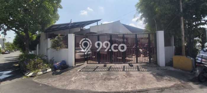 Untuk Dijual! Gudang di Sukomanunggal Surabaya LT 300m2 / LB 375m2 Kawasan Bisnis Untuk Dijual! Gudang di Sukomanunggal Surabaya LT 300m2 / LB 375m2 Kawasan Bisnis