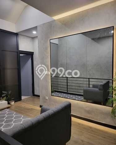SPECIAL PRICE! Rumah Strategis di BSD City, LT 98m² LB 130m² SPECIAL PRICE! Rumah Strategis di BSD City, LT 98m² LB 130m²