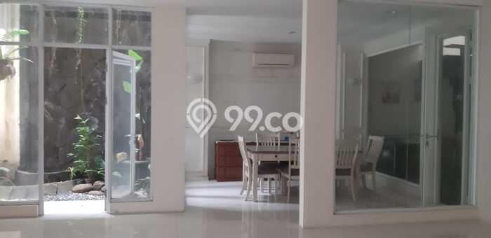 Rumah Eksklusif Dijual LT 386m2 di Serpong, Tangerang Selatan Rumah Eksklusif Dijual LT 386m2 di Serpong, Tangerang Selatan