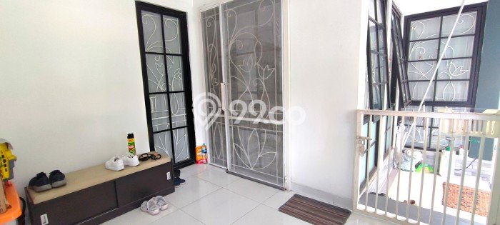 Rumah Luxury Modern Tanpa Renovasi di Lippo Karawaci Tangerang Rumah Luxury Modern Tanpa Renovasi di Lippo Karawaci Tangerang