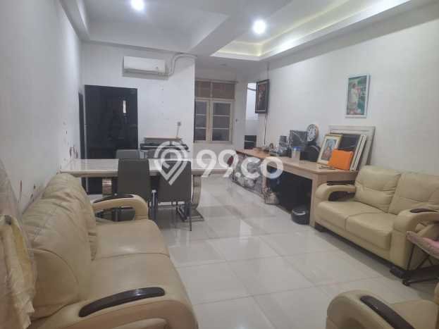 LOKASI PREMIUM! Ruko Kawasan , Luas 110m2m², Pusat Komersial LOKASI PREMIUM! Ruko Kawasan , Luas 110m2m², Pusat Komersial