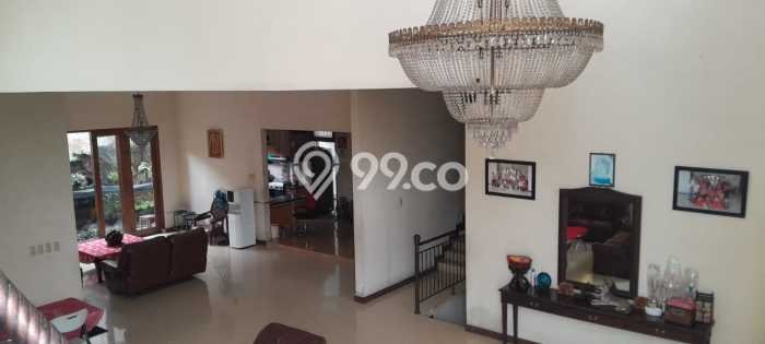 Rumah Elit LB 350m2 Siap Pakai Desain Elegan di Kalideres, Jakarta Barat Rumah Elit LB 350m2 Siap Pakai Desain Elegan di Kalideres, Jakarta Barat