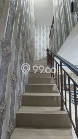 Rumah Lokasi Strategis area , Jakarta Barat, LT 60m2m² Bangunan 80m2m² Rumah Lokasi Strategis area , Jakarta Barat, LT 60m2m² Bangunan 80m2m²