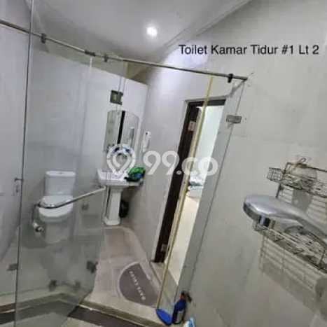 Dijual Rumah Luas Megah Dengan View Eksklusif di Kav DKI, Jakarta Barat Dijual Rumah Luas Megah Dengan View Eksklusif di Kav DKI, Jakarta Barat