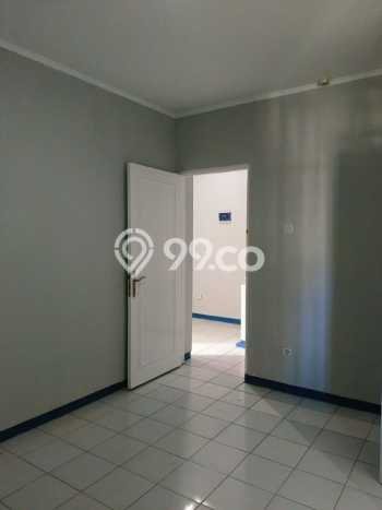 Kesempatan Memiliki Properti di Cengkareng Barat, Dekat Kawasan Bisnis, Jakarta Barat - LT 75m² Kesempatan Memiliki Properti di Cengkareng Barat, Dekat Kawasan Bisnis, Jakarta Barat - LT 75m²