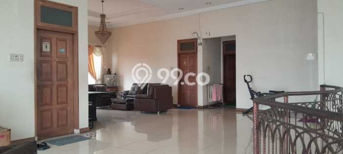 Rumah Elit LB 350m2 Siap Pakai Desain Elegan di Kalideres, Jakarta Barat Rumah Elit LB 350m2 Siap Pakai Desain Elegan di Kalideres, Jakarta Barat