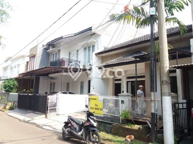 Rumah Lokasi Strategis area Sektor 9-Bintaro, Tangerang Selatan, Luas 96m² LB 100m² Rumah Lokasi Strategis area Sektor 9-Bintaro, Tangerang Selatan, Luas 96m² LB 100m²