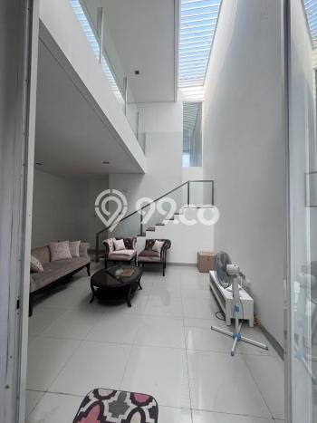 Rumah Idaman dengan Luas Tanah 155m² di Kawasan Elite Pondok Pinang, Jakarta Selatan Rumah Idaman dengan Luas Tanah 155m² di Kawasan Elite Pondok Pinang, Jakarta Selatan