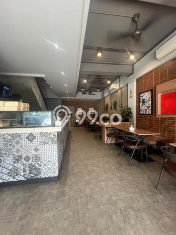 Disewakan Ruko di Kawasan Ramai Bintaro Luas 208m2 Disewakan Ruko di Kawasan Ramai Bintaro Luas 208m2