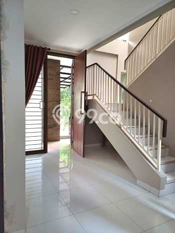 Rumah di Bintaro, 3 KM, Lingkungan Potensial Rumah di Bintaro, 3 KM, Lingkungan Potensial