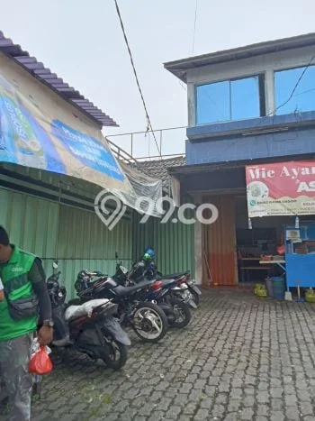 Ruko Disewa di Jakarta Timur dengan LB 72m2 Area Komersial Ramai Ruko Disewa di Jakarta Timur dengan LB 72m2 Area Komersial Ramai