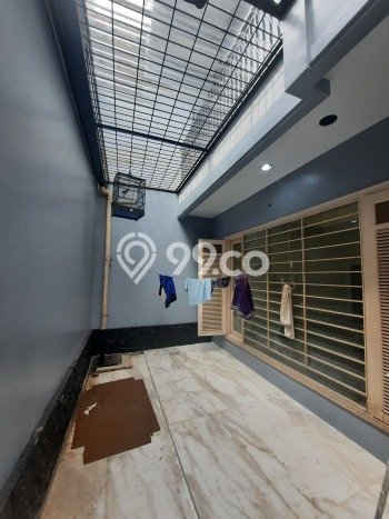 Rumah Luxury Modern Siap Huni di Serpong Villa Melati Mas Tangerang Selatan Rumah Luxury Modern Siap Huni di Serpong Villa Melati Mas Tangerang Selatan