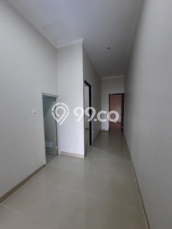 Rumah Modern 4 KT di Villa Melati Mas Tangerang Selatan Unfurnished Rumah Modern 4 KT di Villa Melati Mas Tangerang Selatan Unfurnished