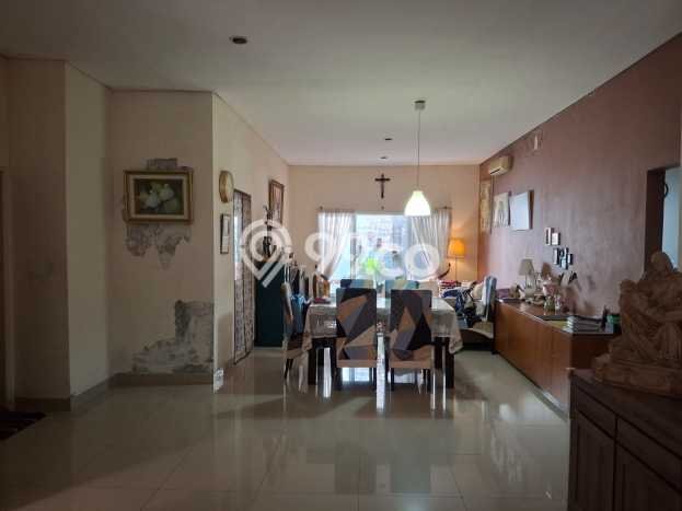 Rumah Modern 3 KT LT 200m2 di Serpong Villa Melati Mas Rumah Modern 3 KT LT 200m2 di Serpong Villa Melati Mas