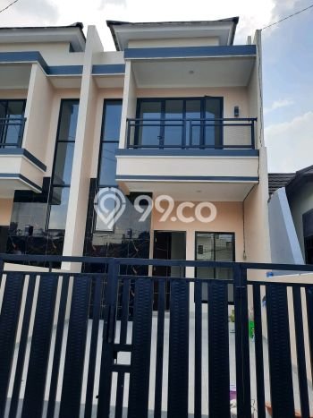 Rumah Modern 4 KT di Villa Melati Mas Tangerang Selatan Unfurnished Rumah Modern 4 KT di Villa Melati Mas Tangerang Selatan Unfurnished
