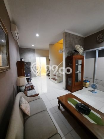 Rumah Modern 2 KT di Serpong Villa Melati Mas Tangerang Selatan Unfurnished Rumah Modern 2 KT di Serpong Villa Melati Mas Tangerang Selatan Unfurnished