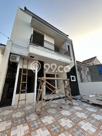 Dijual Rumah Minimalis Bagus Punya 4 KT di Serpong Tangerang Selatan SHM Dijual Rumah Minimalis Bagus Punya 4 KT di Serpong Tangerang Selatan SHM
