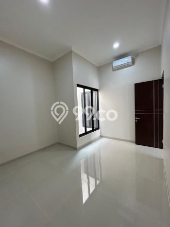 Dijual Cepat Rumah Favorit Siap Huni LB 160m2 di Serpong, Tangerang Selatan Dijual Cepat Rumah Favorit Siap Huni LB 160m2 di Serpong, Tangerang Selatan