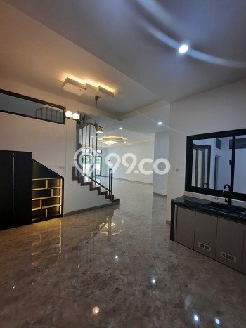 Rumah Elit LB 250m2 Siap Pakai Desain Elegan di BSD City, Tangerang Rumah Elit LB 250m2 Siap Pakai Desain Elegan di BSD City, Tangerang