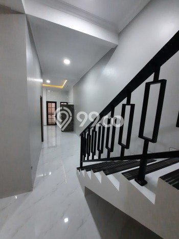 Rumah Modern 3 KT di Serpong Villa Melati Mas Tangerang Selatan Unfurnished Rumah Modern 3 KT di Serpong Villa Melati Mas Tangerang Selatan Unfurnished