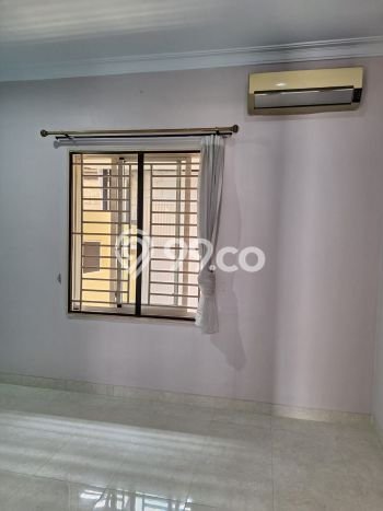 For Sale! Luxury House LT 200m2 Desain Elegan di Gading Serpong Pondok Hijau Golf For Sale! Luxury House LT 200m2 Desain Elegan di Gading Serpong Pondok Hijau Golf