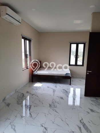 Rumah Elit Modern Siap Huni di Serpong Villa Melati Mas Tangerang Selatan Rumah Elit Modern Siap Huni di Serpong Villa Melati Mas Tangerang Selatan