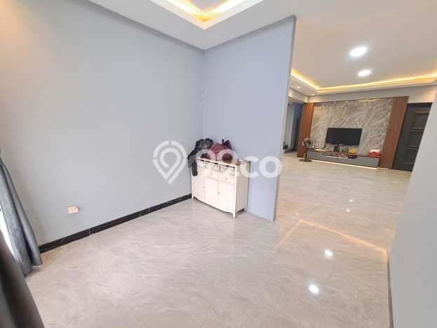 Rumah Modern 4 KT di Serpong Villa Melati Mas Tangerang Selatan Semi Furnished Rumah Modern 4 KT di Serpong Villa Melati Mas Tangerang Selatan Semi Furnished
