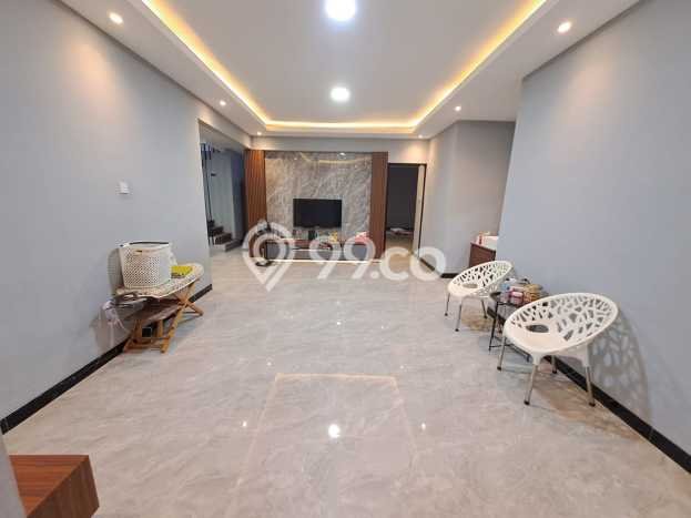 Rumah Modern 4 KT di Serpong Villa Melati Mas Tangerang Selatan Semi Furnished Rumah Modern 4 KT di Serpong Villa Melati Mas Tangerang Selatan Semi Furnished