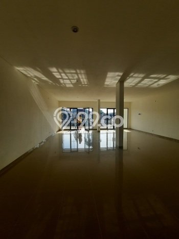 Ruko Dijual di Prime Area Tangerang Selatan Luas 120m2 Ruko Dijual di Prime Area Tangerang Selatan Luas 120m2