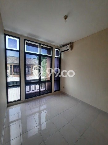 Rumah Luas Asri 4 KT Siap Pakai di Serpong Villa Melati Mas Tangerang Selatan Rumah Luas Asri 4 KT Siap Pakai di Serpong Villa Melati Mas Tangerang Selatan