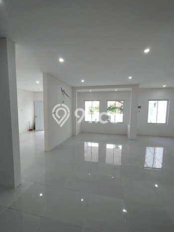 Dijual Rumah Mewah Elegan Dengan View Cantik di Serpong Villa Melati Mas, Tangerang Selatan Dijual Rumah Mewah Elegan Dengan View Cantik di Serpong Villa Melati Mas, Tangerang Selatan