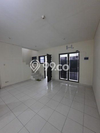 Rumah Luas Asri 4 KT Siap Pakai di Serpong Villa Melati Mas Tangerang Selatan Rumah Luas Asri 4 KT Siap Pakai di Serpong Villa Melati Mas Tangerang Selatan