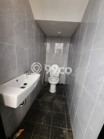 Ruko Dijual di Prime Area Tangerang Selatan Luas 120m2 Ruko Dijual di Prime Area Tangerang Selatan Luas 120m2