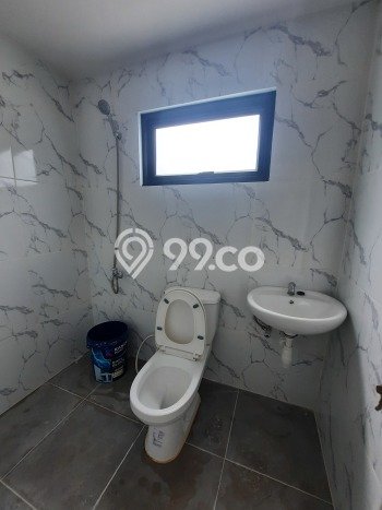 For Sale Hunian Rumah Terawat 4 Kamar di Gading Serpong, Tangerang For Sale Hunian Rumah Terawat 4 Kamar di Gading Serpong, Tangerang