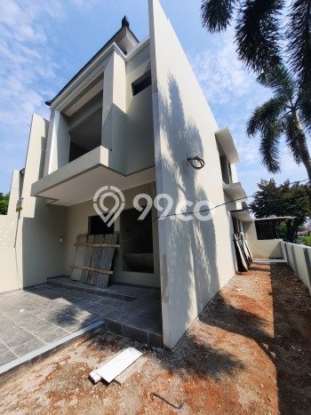 Ready to Use! Premium House LT 143m2 Desain Elegan di Serpong Villa Melati Mas Ready to Use! Premium House LT 143m2 Desain Elegan di Serpong Villa Melati Mas