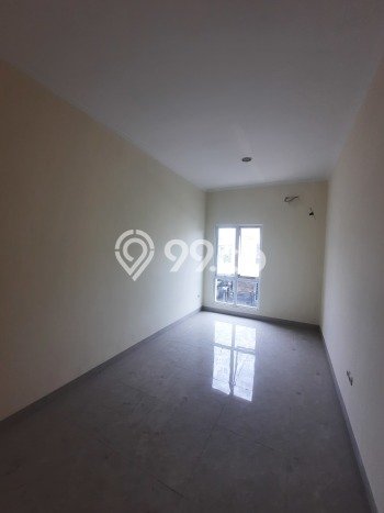 Dijual Hunian Rumah Terawat 3 Kamar di Gading Serpong, Tangerang Dijual Hunian Rumah Terawat 3 Kamar di Gading Serpong, Tangerang