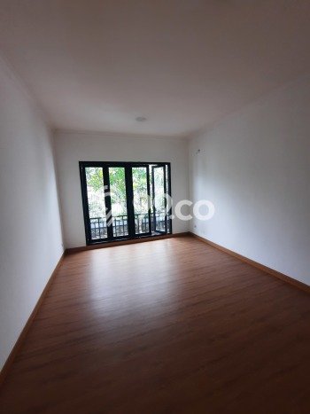 Dijual Rumah Mewah Elegan Dengan View Eksklusif di BSD Puspita Loka, Tangerang Dijual Rumah Mewah Elegan Dengan View Eksklusif di BSD Puspita Loka, Tangerang