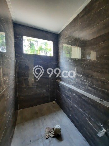 Ready to Use! Premium House LT 143m2 Desain Elegan di Serpong Villa Melati Mas Ready to Use! Premium House LT 143m2 Desain Elegan di Serpong Villa Melati Mas